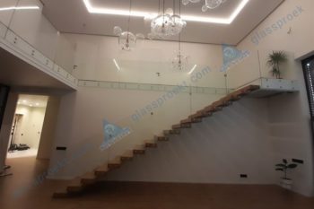 Прозрачное ограждение в г. Саров